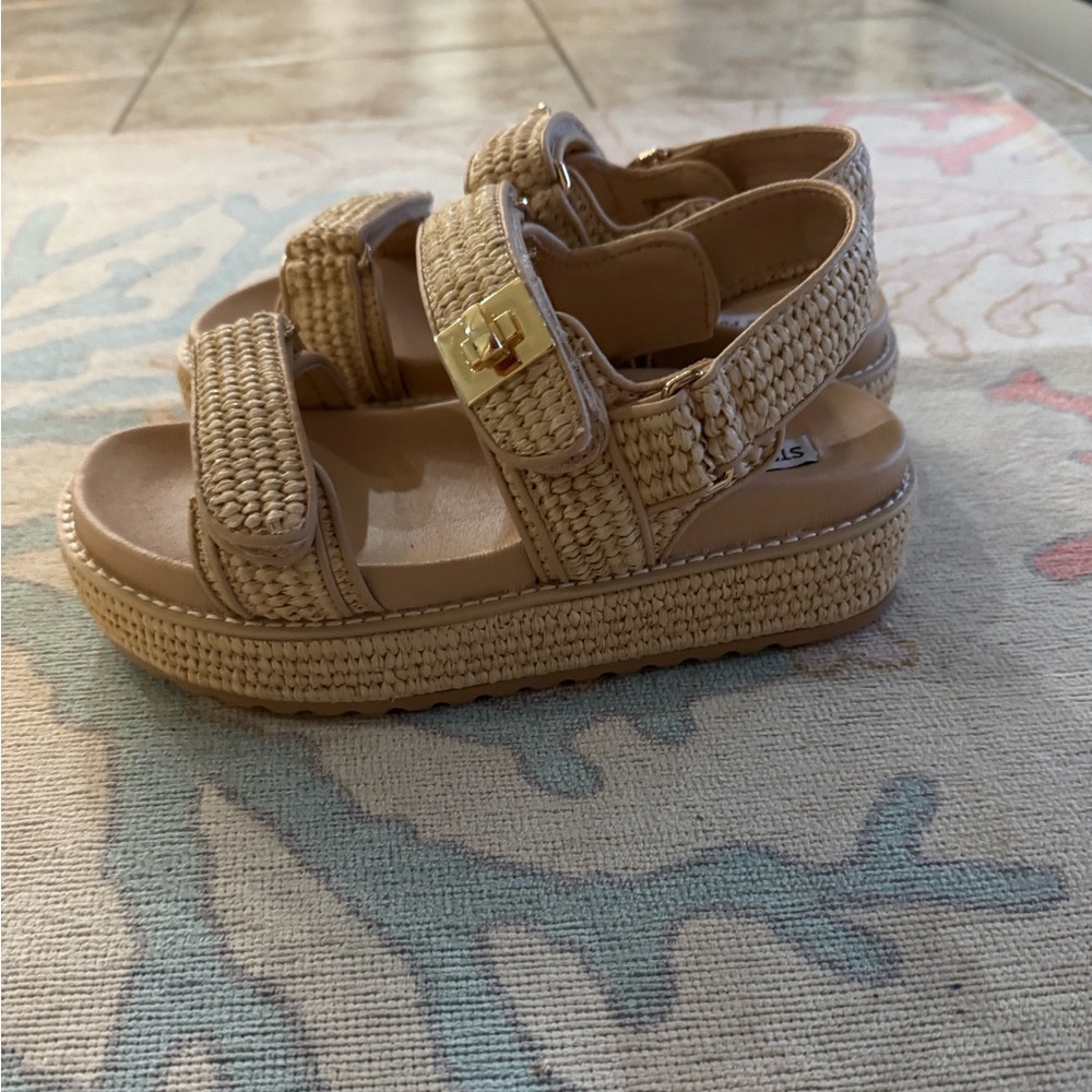 Steve Madden sandals